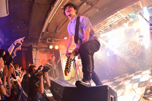 「Hello Sleepwalkers」4枚目/50