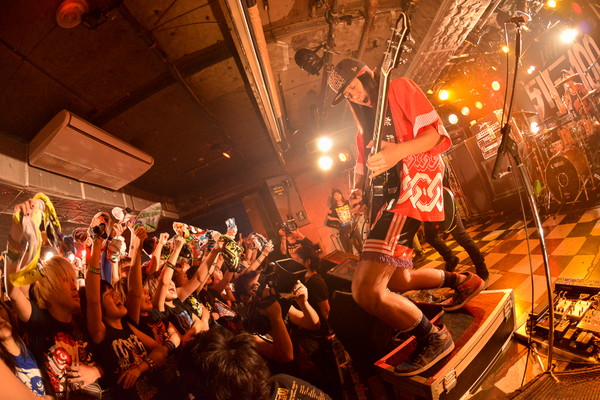 「TOTALFAT」6枚目/50