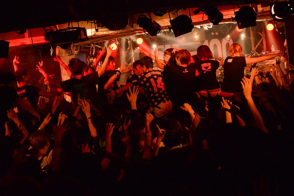 「TOTALFAT」12枚目/50