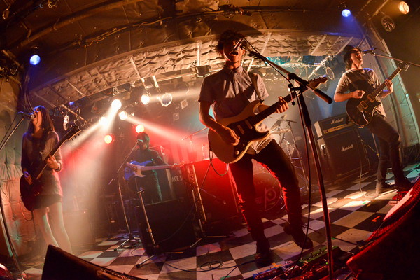 「Hello Sleepwalkers」35枚目/50