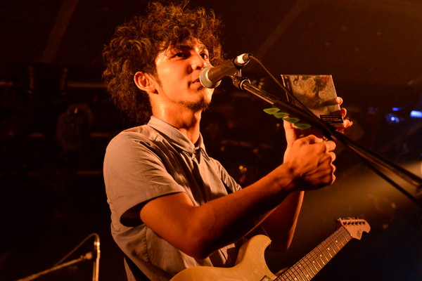 「Hello Sleepwalkers」39枚目/50