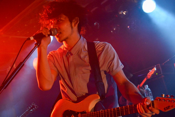 「Hello Sleepwalkers」42枚目/50