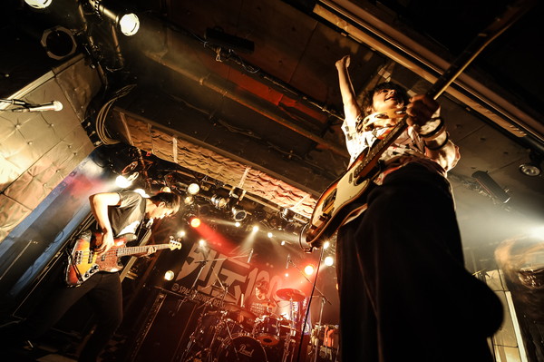 「アルカラ」20枚目/36