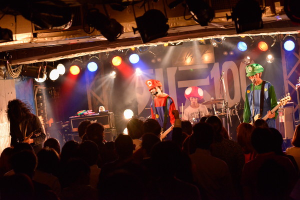 「Dr. DOWNER」27枚目/36