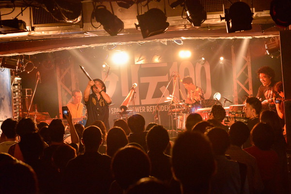 「GOMA &amp; The Jungle Rhythm Section」17枚目/24