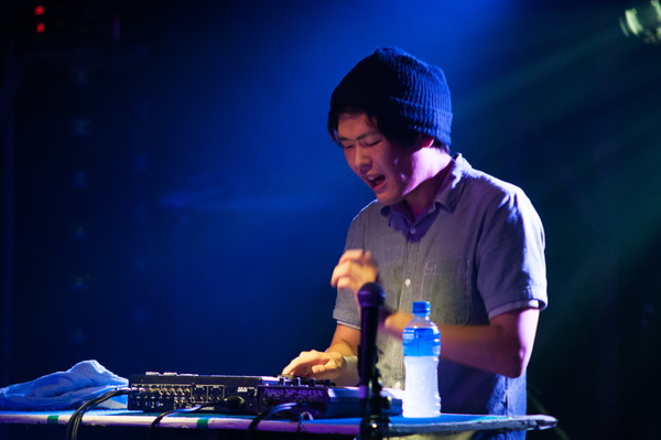 「STUTS」4枚目/104