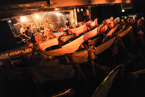 「BIGMAMA」10枚目/36