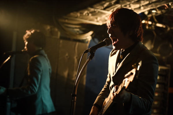 「THE BAWDIES」8枚目/17