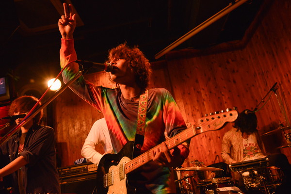 「HAPPY」31枚目/74