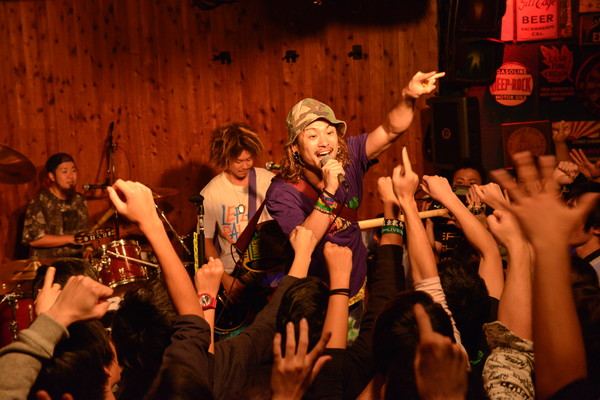 「WANIMA」59枚目/74