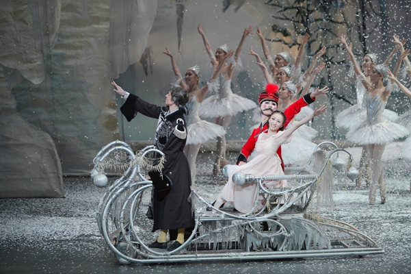 「熊川哲也K-BALLET COMPANY15周年記念公演
『くるみ割り人形』　photo by Jin Kimoto」5枚目/5