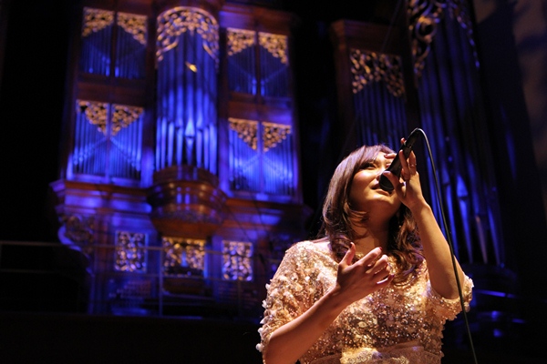 「KOKIAとオーケストラが贈る、珠玉のコンサート」1枚目/5