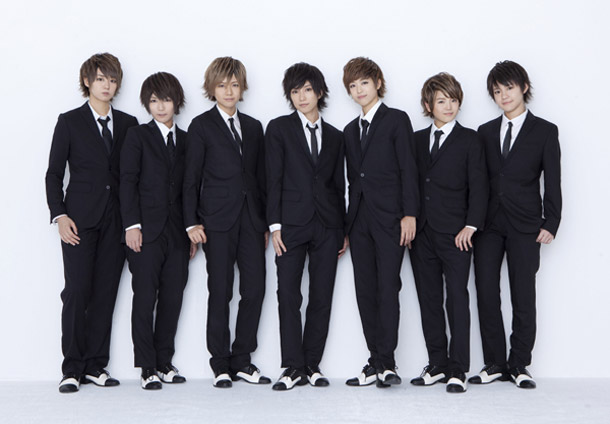 「風男塾 タワレコ特別展示会“NO チェンメン、NO LIFE.”開催 野音DVD/Blu-rayのダイジェスト先行上映も」1枚目/6