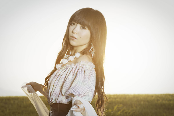 「黒崎真音 5月13日に新Sg発売 アニメ『グリザイアの楽園』OPテーマに」1枚目/1