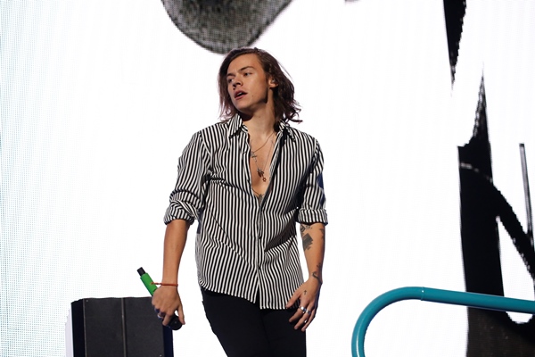 「Photo by Yoshika Horita」3枚目/7