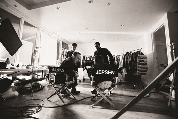 「カーリー・レイ・ジェプセン 最新MV出演トム・ハンクスも恋しちゃった？“ナチュかわポップ・プリンセス”が4月にプロモ来日」1枚目/4