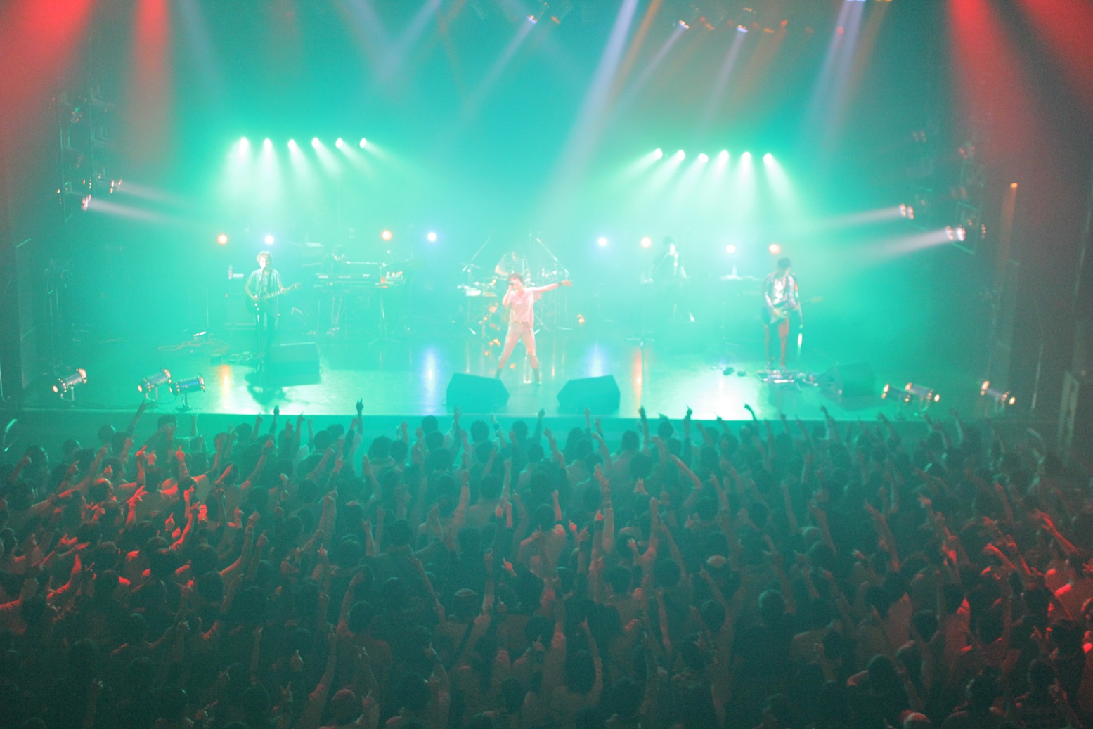 Do As Infinity 会場ごとにセトリ違うベスト選曲のツアー開幕 ブログ再開 Daily News Billboard Japan