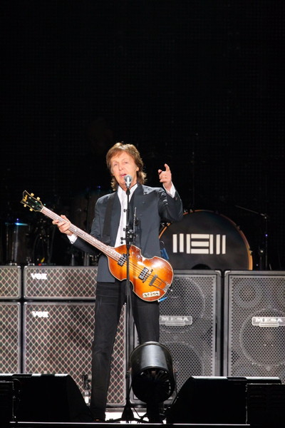 「ポール・マッカートニー、ジャパンツアーが大阪からスタート「マイド、オーサカ！　カエッテキタヨ！」最新曲世界初披露も」1枚目/2