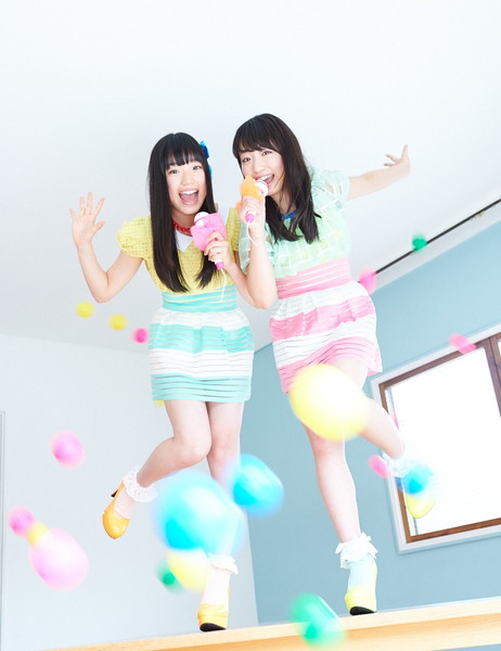 「『B.L.T』でGEM千咲美＆しゃちほこ千由李の伊藤姉妹が登場「オタ親がんばりま～す」と父大喜び」1枚目/3