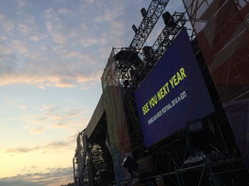 「【RISING SUN ROCK FESTIVAL 2015 in EZO】安全地帯、聖飢魔II、10-FEETらが北の大地で繰り広げた音楽の祭典」1枚目/6