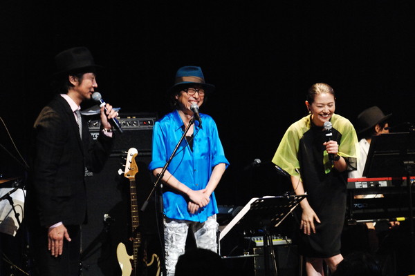 「小泉今日子＆ウエケン」12枚目/26