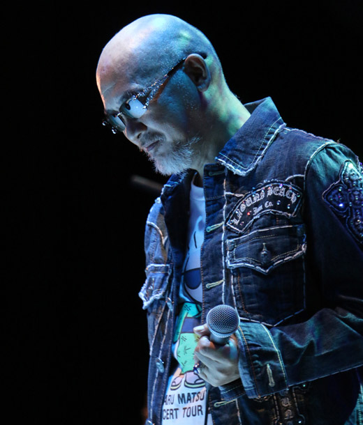 「松山千春 15年ぶりに生放送のテレビで歌唱『のど自慢』出演が話題に」1枚目/2