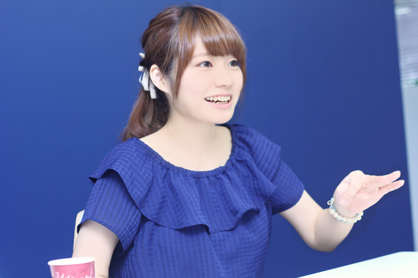 「キュートな波乱万丈声優“上間江望”念願ソロイベントの内容ポロリ「私の膨らんだ○○○○も景品になっています」」1枚目/3