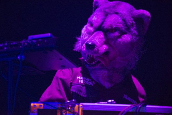 「MAN WITH A MISSION」49枚目/74