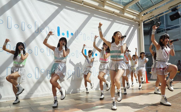 「GEM 人気番組『PON!』が「1000年に1人の逸材がいるグループ」と紹介＆活動休止していたメンバー復活」1枚目/5