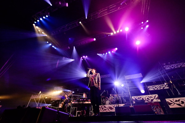 「ゲスの極み乙女。 アリーナツアーファイナル公演で全23曲を熱演」1枚目/3