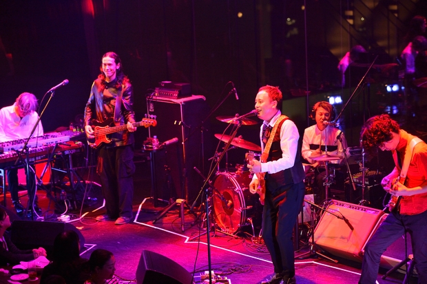 「デビュー20周年のGREAT3が円熟と革新を共存させた珠玉のステージをレポート」1枚目/10