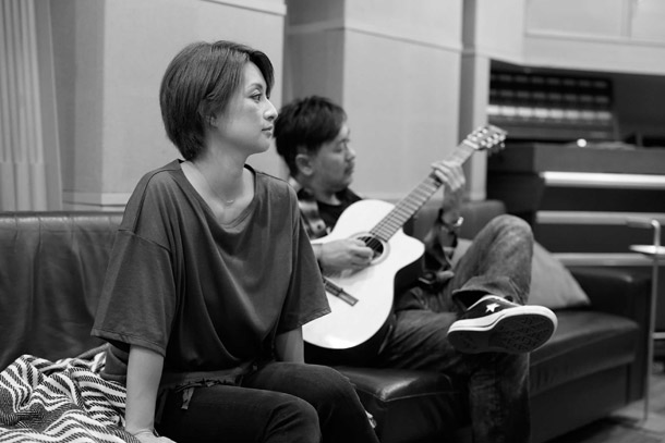 「Do As Infinity「歌ってて泣きそうになる」16年間の歴史が深みを生んだ代表曲「遠くまで [2 of Us]」リリース」1枚目/4