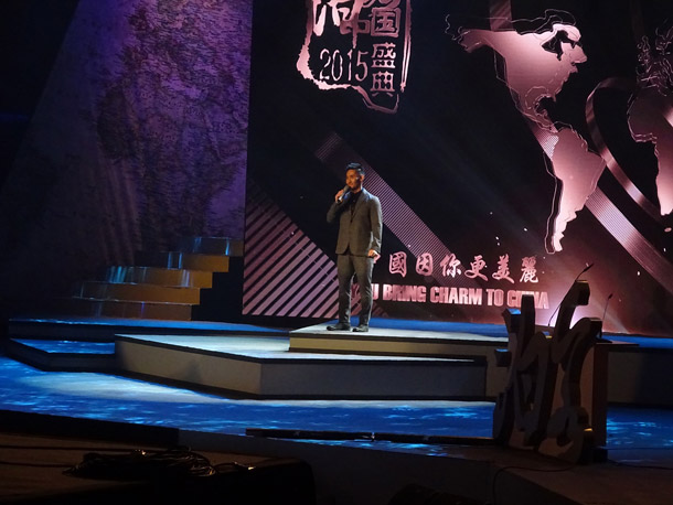 「地上で、もっとも優しい歌声」中孝介 北京の文化交流イベントで熱唱