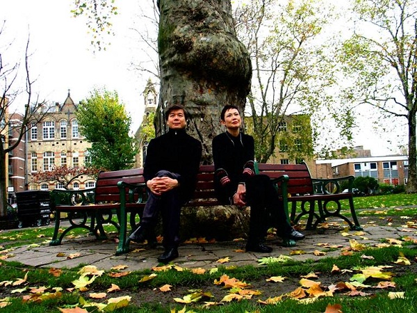 「yongenによる音楽と詩とアートの融合　「感性の毛穴が開くような体験を」」1枚目/2