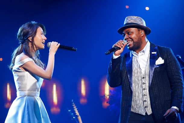 「クリス・ハート 武道館ライブ決定でMay J.も歓喜 子供授かったことも報告」1枚目/3