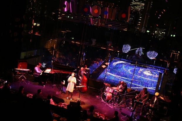 「アン・サリー　名盤『Brand-New Orleans』発売10周年記念ツアーがスタート。東京公演の模様をレポート」1枚目/11