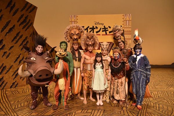 「『ライオンキング』17周年達成、本田望結がお祝いに「また観に来ます！」」1枚目/2