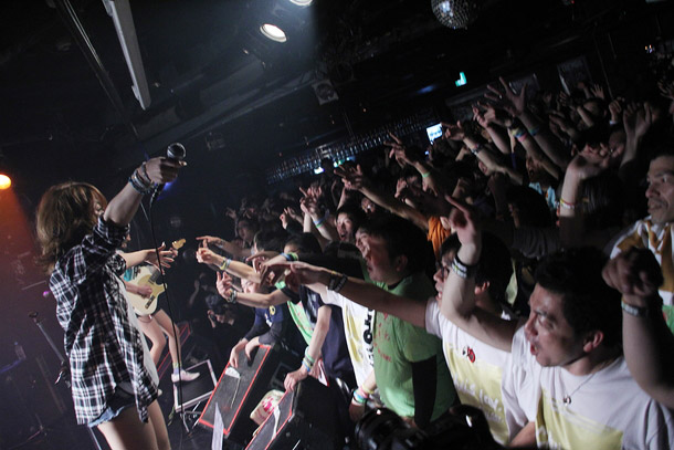 「2016年期待のニューカマー Chu&#039;s day. 2周年ワンマンで見せた更なる飛躍への確信＆バラード「雨」の魅力」1枚目/30