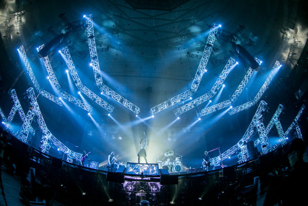 「DIR EN GREY 武道館2DAYS映像作品を6月29日発売！ ノーカット全48曲収録」1枚目/3