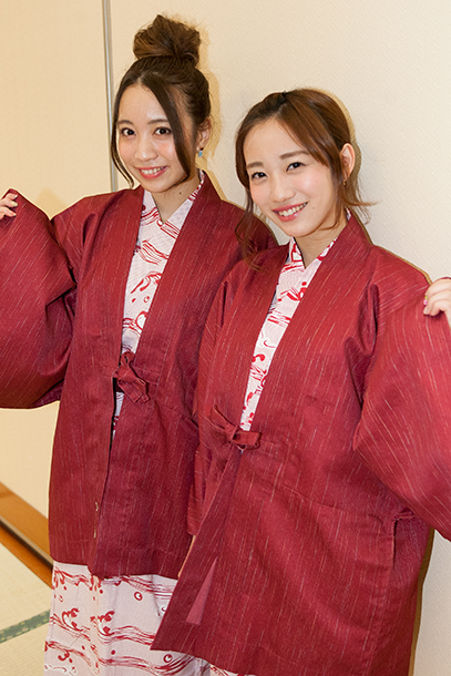 「【Cheeky Parade チキパの遠足～いちご狩り編～】渡辺亜紗美、関根優那
」17枚目/34