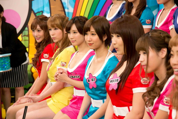 「恵比寿★マスカッツ 品川ヒロシでは力不足!? 新作MV監督を依頼した相手は……『マスカットナイト』で全容放送」1枚目/9