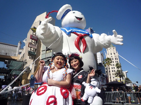 「左から渡辺直美、友近」4枚目/5