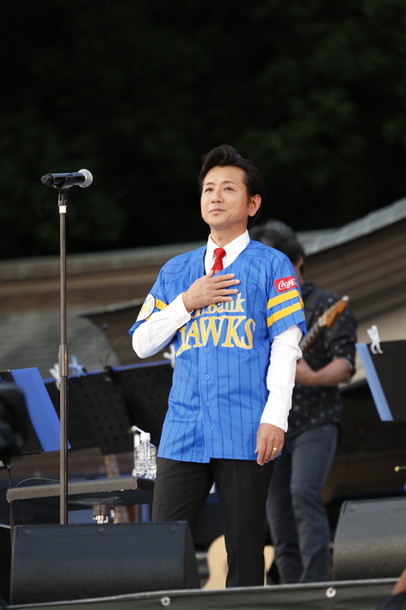 「藤井フミヤ「今年も優勝するぞー！」 葉加瀬太郎/高嶋ちさ子と共演！ 護国神社で【福岡音楽祭】初開催」1枚目/5