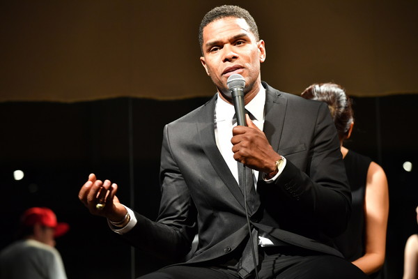 「本日8/19初来日公演開催！マックスウェル、ファンが歓喜したスペシャル・イベントの最新レポートが到着」1枚目/3