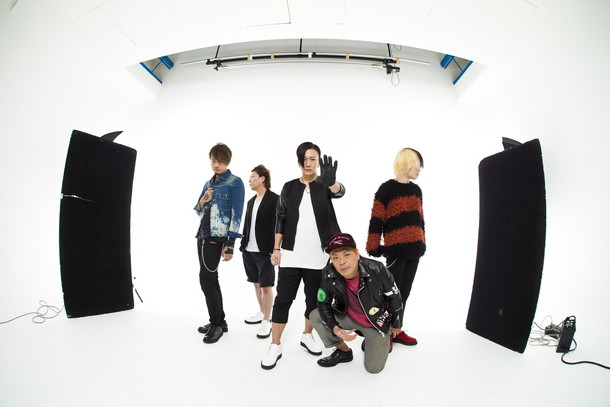 「ROTTENGRAFFTY主催【ポルノ超特急】THE ORAL CIGARETTES/WANIMA/MUCCなど6組出演決定」1枚目/1