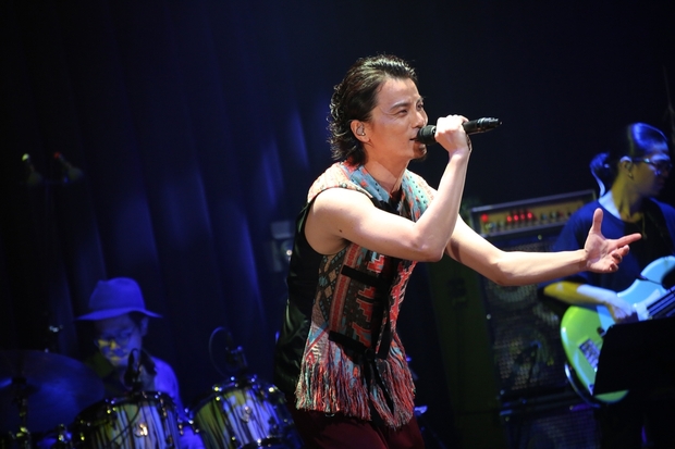 「KREVA「まだまだ新しいことやってくから安心してついてきて！」、ビルボードライブ東京初登場の公演をレポート」1枚目/15