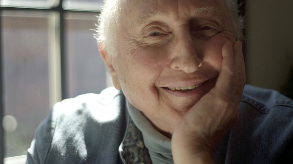 「(C)2015 Risk Love LLC」2枚目/11