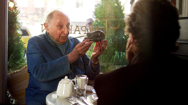 「(C)2015 Risk Love LLC」6枚目/11