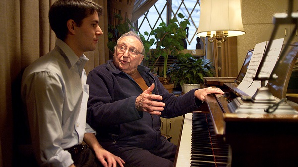 「(C)2015 Risk Love LLC」10枚目/11