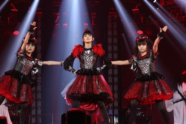 「BABYMETAL  45万人が熱狂したワールドツアーが東京ドームで完結！」1枚目/6